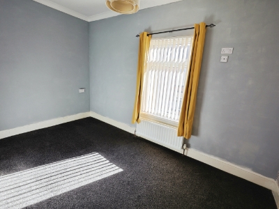 Picture 4